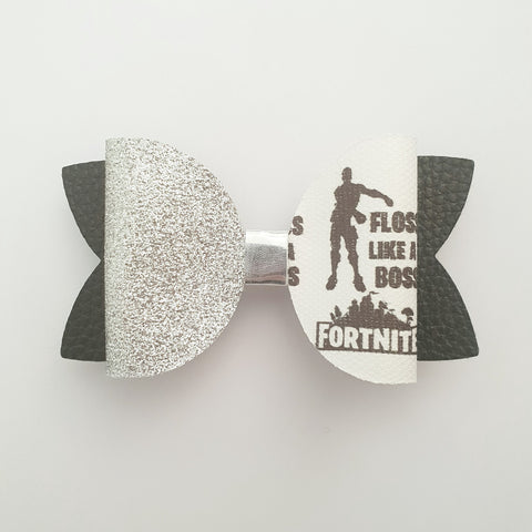 Fortnite Silver "Maria" Style Bow